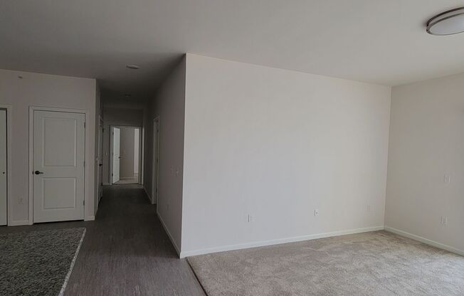3 beds, 2 baths, 1,344 sqft, $1,665, Unit 336