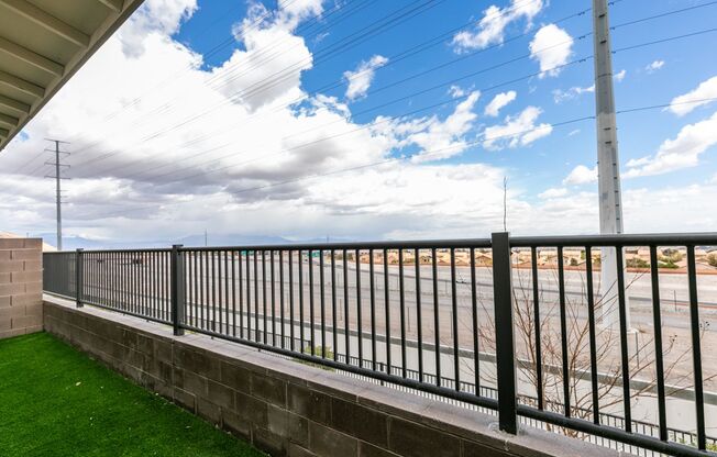 3 beds, 3 baths, $2,750, Unit UNIT 1140