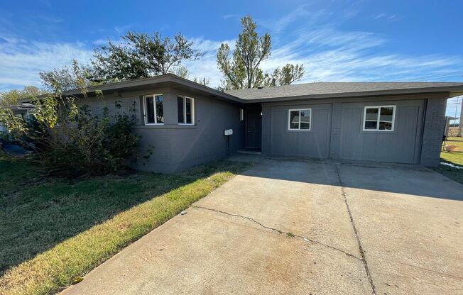 3 Bed 1.5 Bath PLUS AN ADDITIONAL garage conversion homes  in Oklahoma City