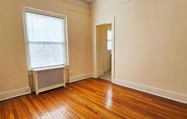 1 bed, 1 bath, 550 sqft, $1,500, Unit 107