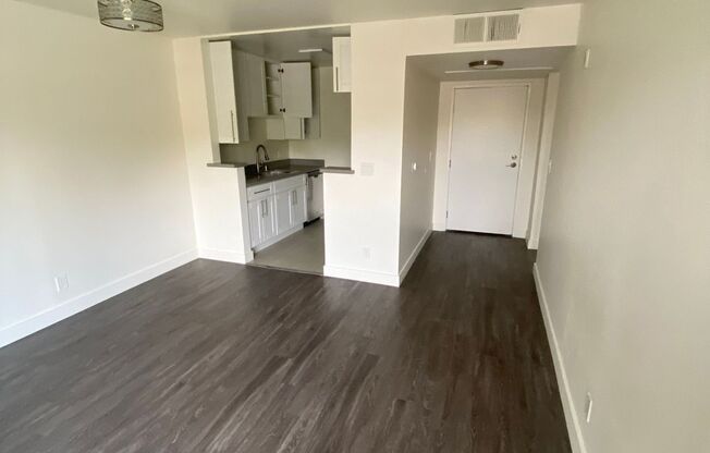 1250 N. June St. Los Angeles CA 90038