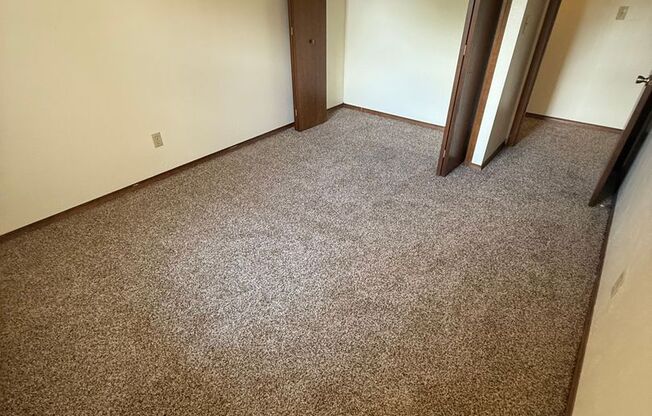 2 beds, 2 baths, 1,029 sqft, $1,199, Unit 1901-034