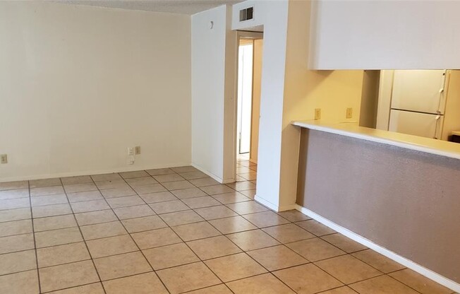 12480 Abrams Rd