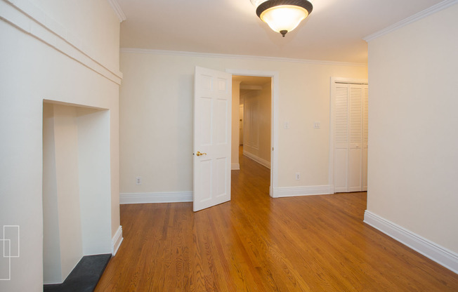 1 bed, 1 bath, $4,000, Unit 1