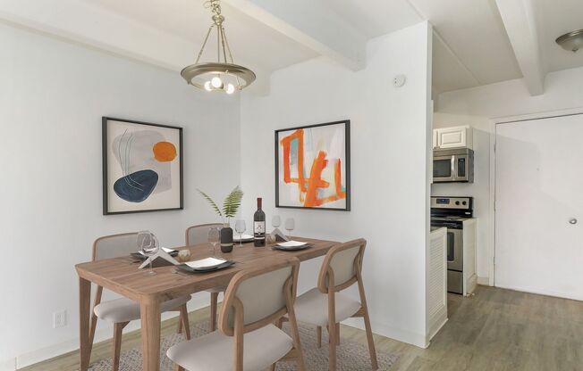 1 bed, 1 bath, 700 sqft, $845, Unit Unit 210