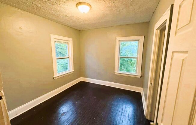 12402 Benwood Avenue Cleveland, Ohio 44104