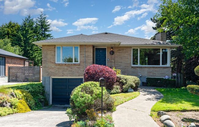 4bd/1.75ba Seattle House