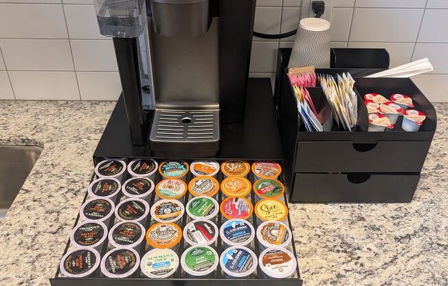 2 beds, 2 baths, 1,115 sqft, $1,750, Unit 122