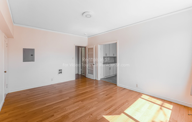 595 22 AVE