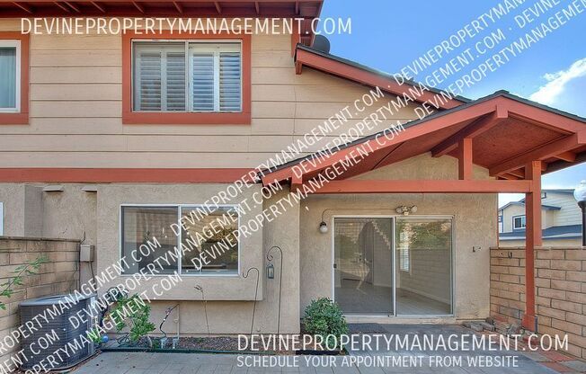 902 CALIFORNIA PRIVADO