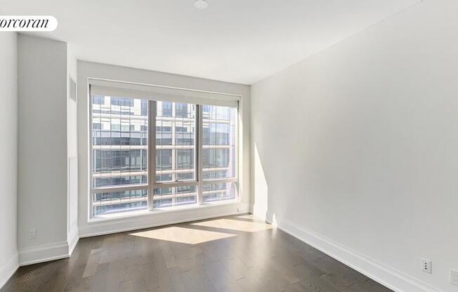 2 beds, 2.5 baths, 1,318 sqft, $11,900, Unit 16M