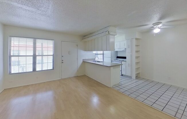1 bed, 1 bath, 650 sqft, $1,289, Unit SUX-317