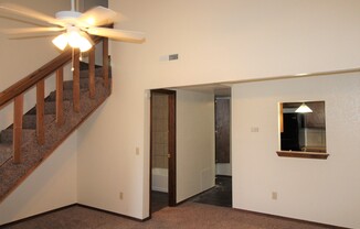 2 beds, 1 bath, 825 sqft, $795, Unit 12B