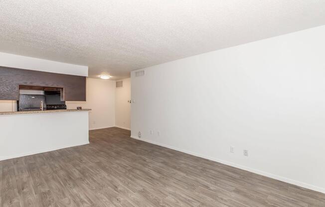 Home - Woodgate Apartments - Garland, TX