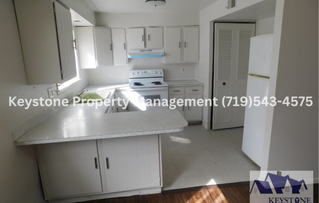 $485 OFF - Move In Special! Swamp Cooler! 2 Bedrooms/ 1 Bath $975/$975