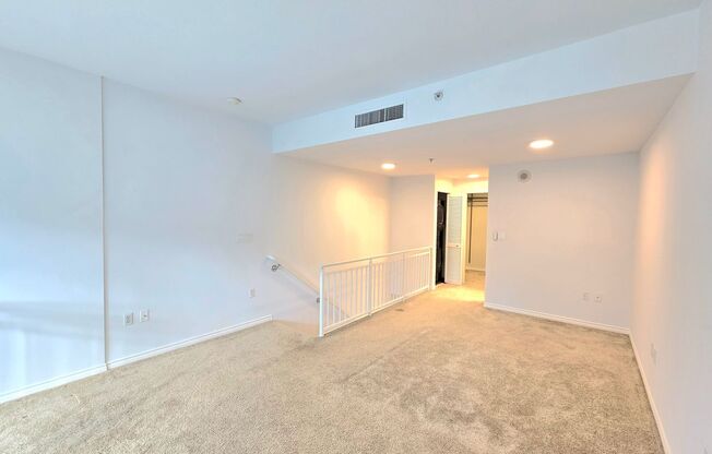 1 bed, 1.5 baths, $2,849, Unit # 313