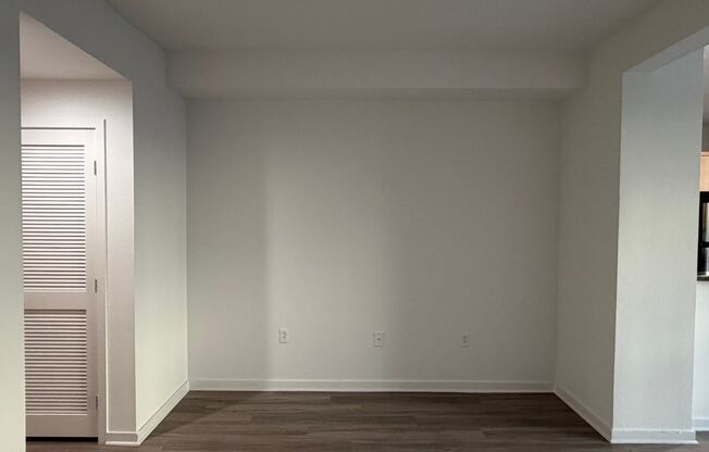 Studio, 1 bath, 638 sqft, $2,155, Unit 418