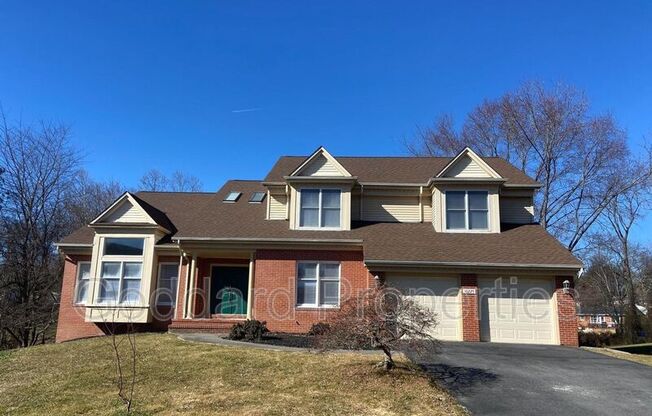 10225 CLUBHOUSE CT