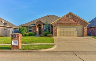 920 SW 13th Street Moore, Ok. 73160 Available the middle of September.