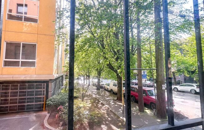 2 beds, 1 bath, 788 sqft, $2,395, Unit 102