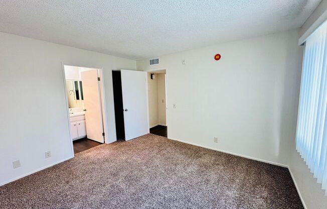 1 bed, 1 bath, 648 sqft, $1,850, Unit 219