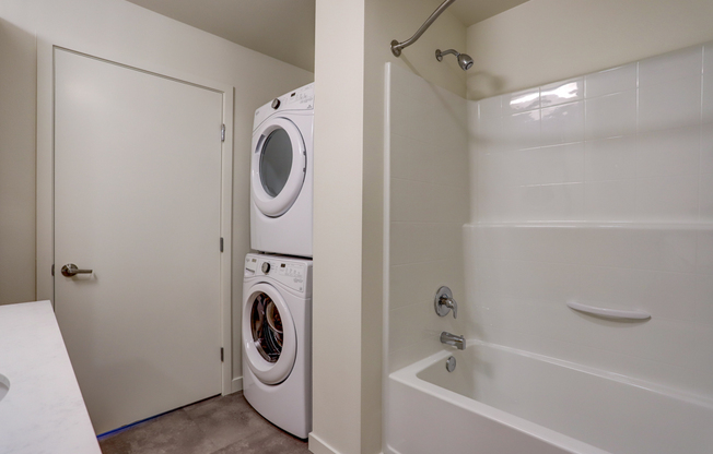 2 beds, 2 baths, 1,125 sqft, $3,595, Unit 419