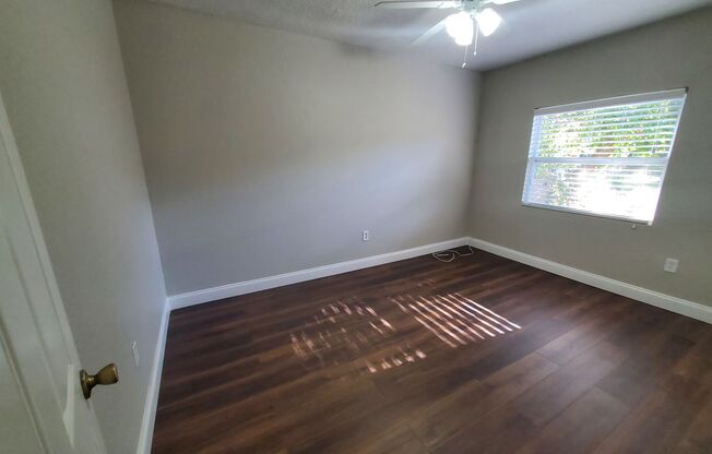 3 beds, 1 bath, $2,600