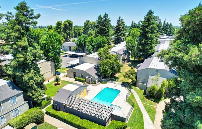 Drone Pool View Far.jpg