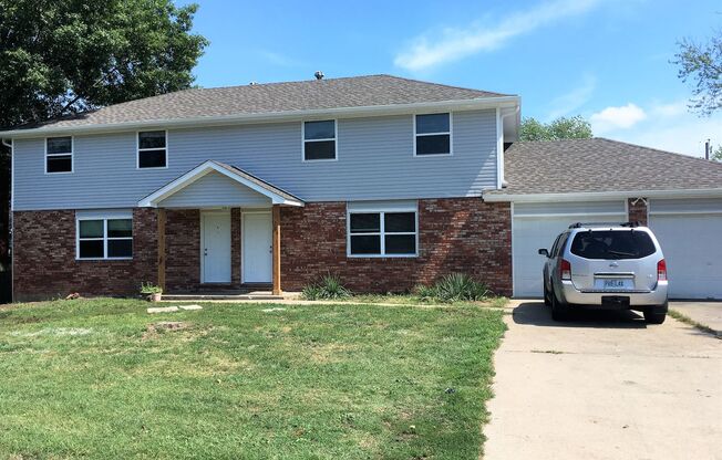 204 S Scott Blvd