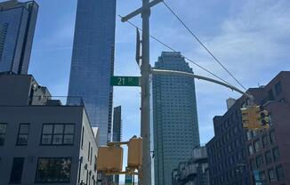 45 0 VERNON BLVD