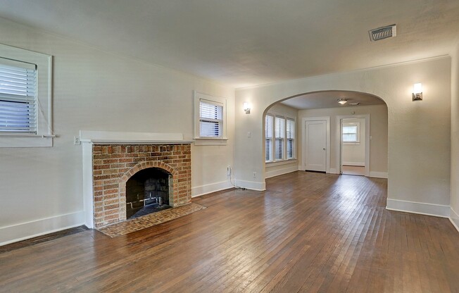 Well Maintained 2 Bedroom House