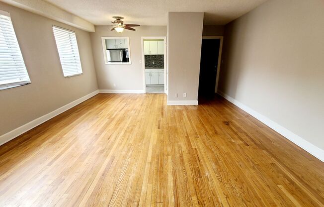 1 bed, 1 bath, 611 sqft, $1,150, Unit 4440-201