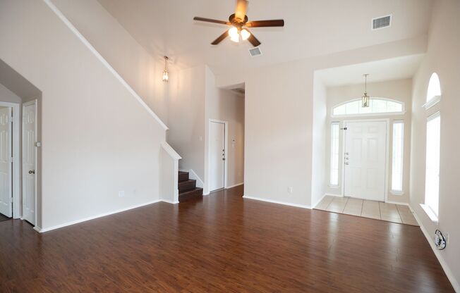 Bright, Open Floor Plan, Two Story Pflugerville Home