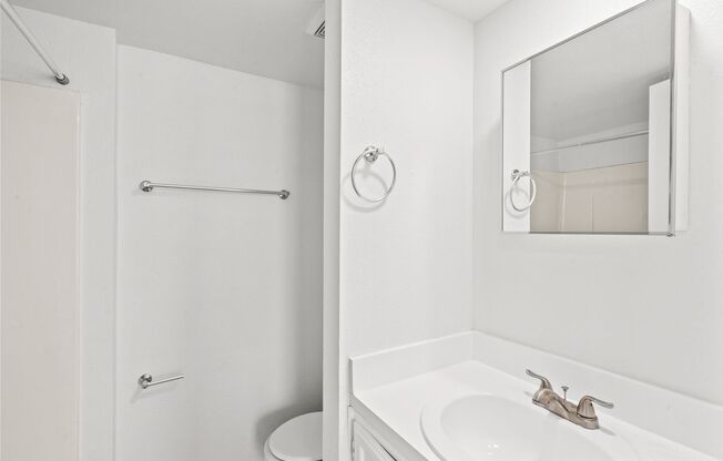 2 beds, 2 baths, 853 sqft, $1,500, Unit #360