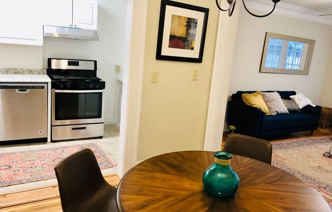 1 bed, 1 bath, 767 sqft, $1,795, Unit 950-12