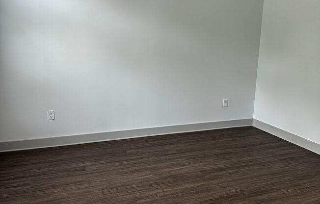 2 beds, 2.5 baths, 1,620 sqft, $3,000