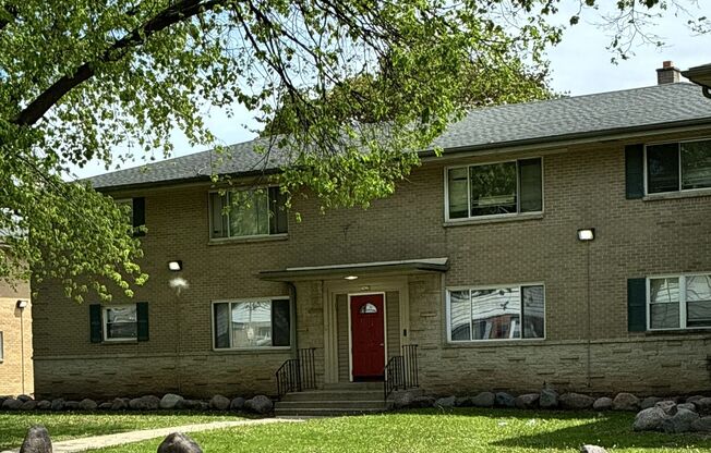 5428 N. 83rd St.