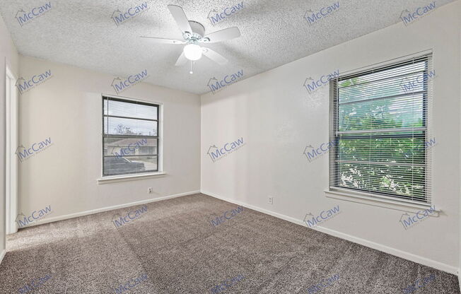 3 beds, 1.5 baths, 1,216 sqft, $1,690
