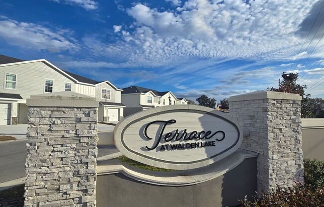 Move-In Ready 3BR | 2.5BA Home with 1-Car Garage – Prime Plant City Location