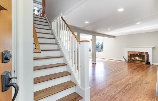 5Bd/2.5Ba Seattle House
