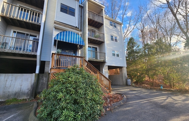 199 PERRY AVE