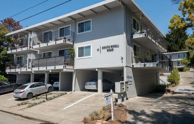 Beautiful 1 BD/ 1BA Apartment w/ Pool! Parking! Laundry! Storage! PROGRESSIVE