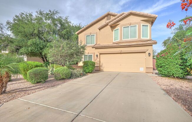 READY TO VIEW NOW! Gorgeous Gilbert Home with Golf Course Views