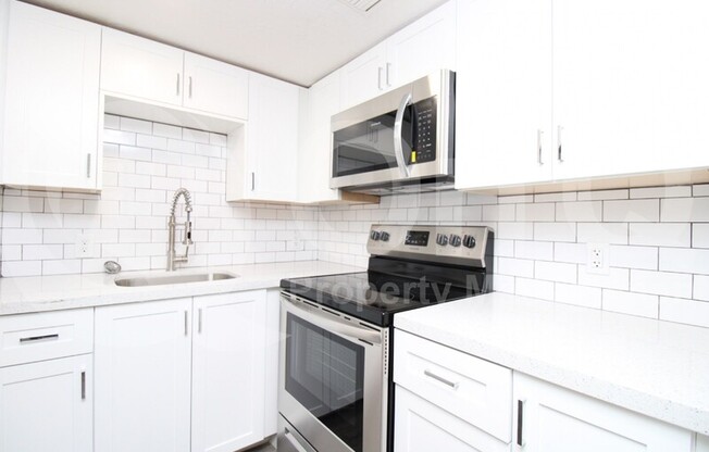 750 E 1 AVE