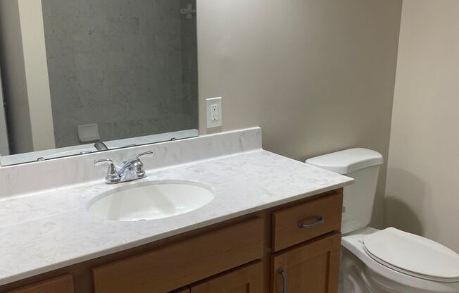 1 bed, 1 bath, 775 sqft, $1,541, Unit 1101LpJ