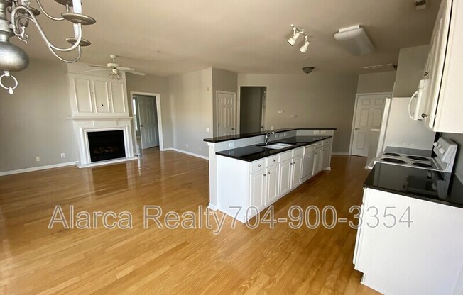3282 MARGELLINA DR