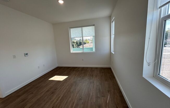 2 beds, 2 baths, 902 sqft, $3,085, Unit 2116-204