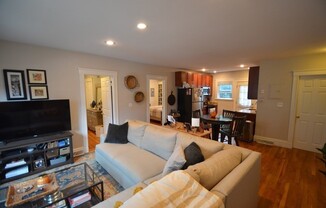 103 WELLES AVE