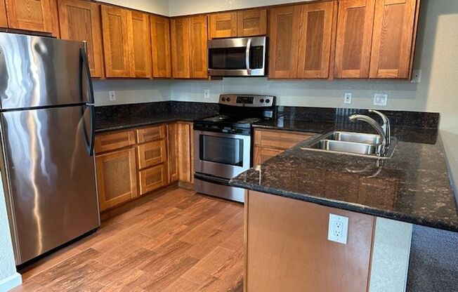 1 bed, 1 bath, 700 sqft, $1,720, Unit 146