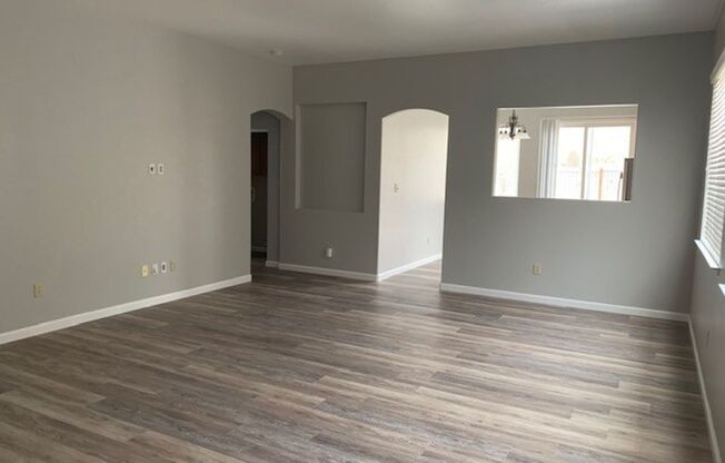 7425 Hunter Glen Drive